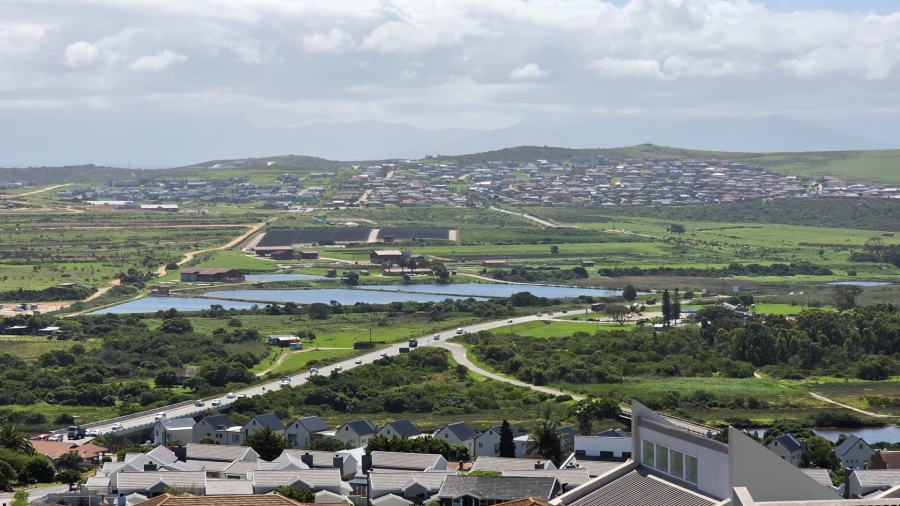 3 Bedroom Property for Sale in Hartenbos Heuwels Western Cape